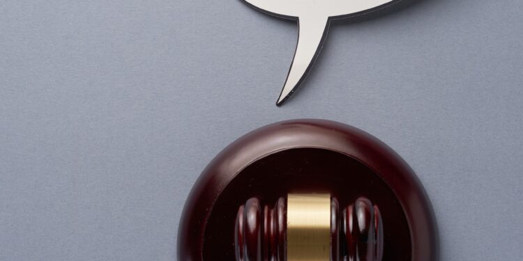 delito de trato degradante grave y responsabilidad penal de las personas jurídicas